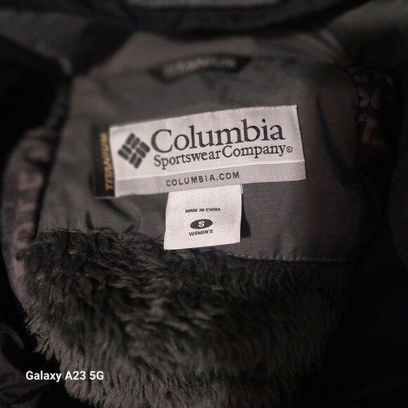 Columbia Womens Titanium Waterproof Breathable Jacket S Black Ski Winter Cold - Picture 5 of 13